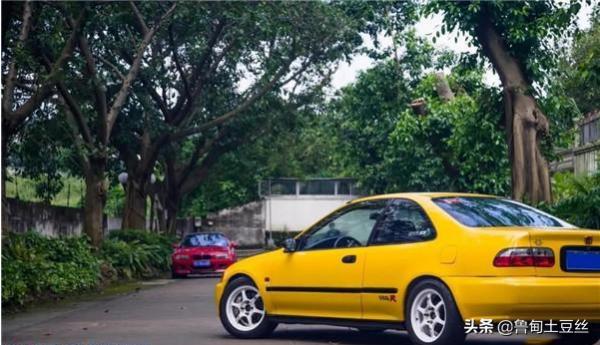 「轂銳馳」經典JDM─本田 EJ1 思域 車型賞析