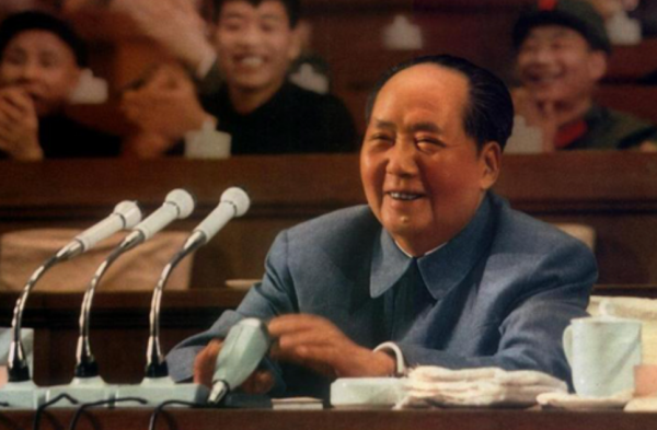 毛主席愛吃米粉肉，每次吃乾乾淨淨，埋怨廚師韓阿富捨不得給他吃