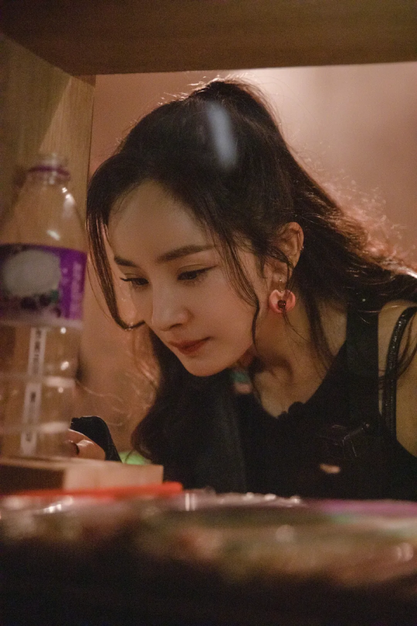 好少女！楊冪的新發型也太適合春日踏青了吧