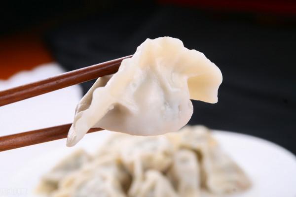 蘿蔔餃子好吃有訣竅,教你餃子店不外傳的做法,鮮美多汁,沒怪味 蘿蔔餃子好吃有訣竅,教你餃子店不外傳的做法,鮮美多汁,沒怪味