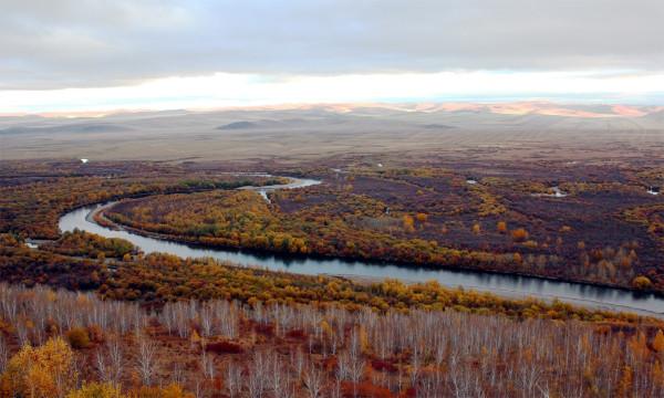 國慶7天出遊5.15億人次，花了3800多億，去內蒙旅遊勝過其他地方