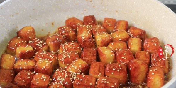 冬天，如果覺得吃魚太貴，不妨試試它，鮮嫩好吃，下飯堪比紅燒肉