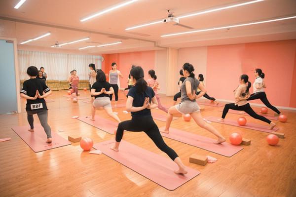 明星式孕產，有哪些危害？