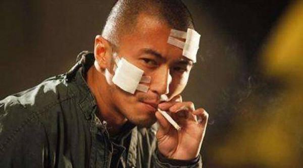 謝霆鋒愛過的6個女人,都是“姐姐輩”,最大大他8歲,最小3個月 謝霆鋒愛過的6個女人,都是“姐姐輩”,最大大他8歲,最小3個月