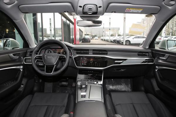 低調的豪華行政級轎車，車長5米，配置豐富，帶你體驗奧迪A6L