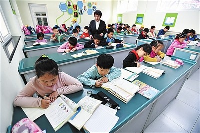 教育進入“新階段”,走好新規每一步,家長和學生要跟上變革步伐 教育進入“新階段”,走好新規每一步,家長和學生要跟上變革步伐