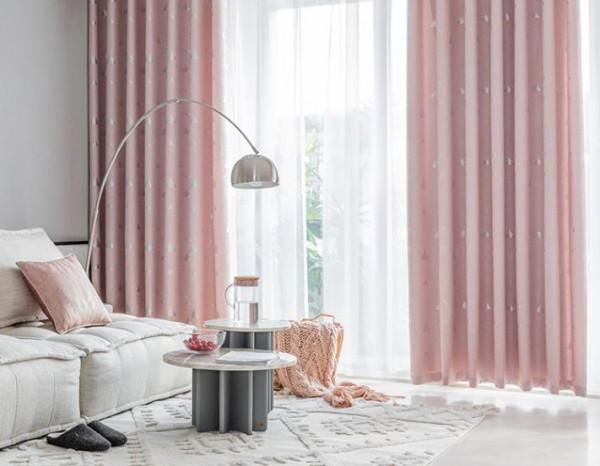 遮陽布在日常家居生活中的使用