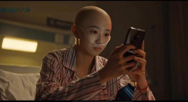 盤點8位女星光頭造型,有人霸氣真剃,有人戴頭套做特效各顯神通 盤點8位女星光頭造型,有人霸氣真剃,有人戴頭套做特效各顯神通