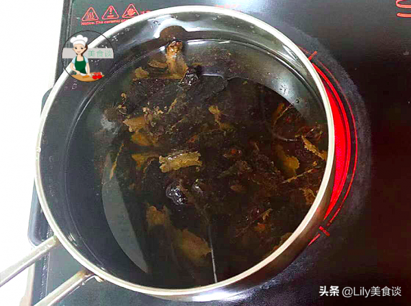 過年不用忙，這美味提前做好，一次做10斤存冰箱，隨吃隨取特方便