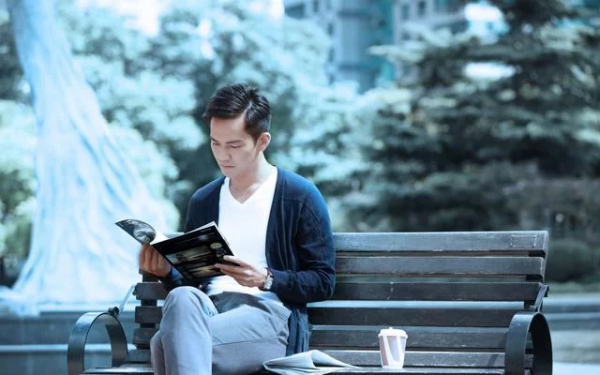 鄧超：這是我18歲，李晨：這是我18歲，鍾漢良：都沒我18歲帥