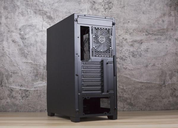 安鈦克NX700推出全新“金剛狼”版本機箱？這暴力美學愛了