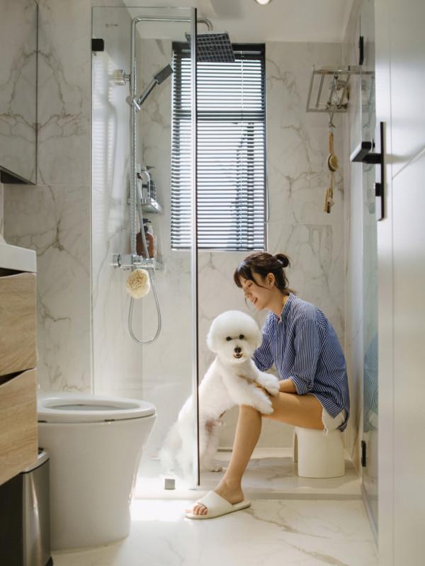 廣州發現一戶人家，衛生間那叫一個高階！拍照給大家瞧瞧，太舒適