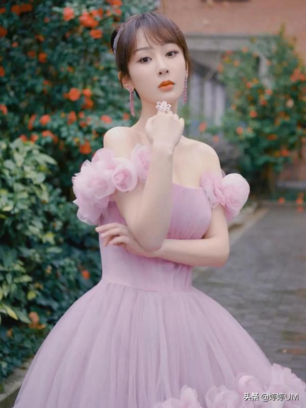 楊紫,膚白貌美、可愛甜美、笑容燦爛,好看的女人讓人心動不已 楊紫,膚白貌美、可愛甜美、笑容燦爛,好看的女人讓人心動不已