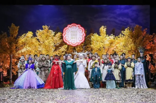 是民族的也是世界的,中國國際時裝週上的文化傳承 是民族的也是世界的,中國國際時裝週上的文化傳承