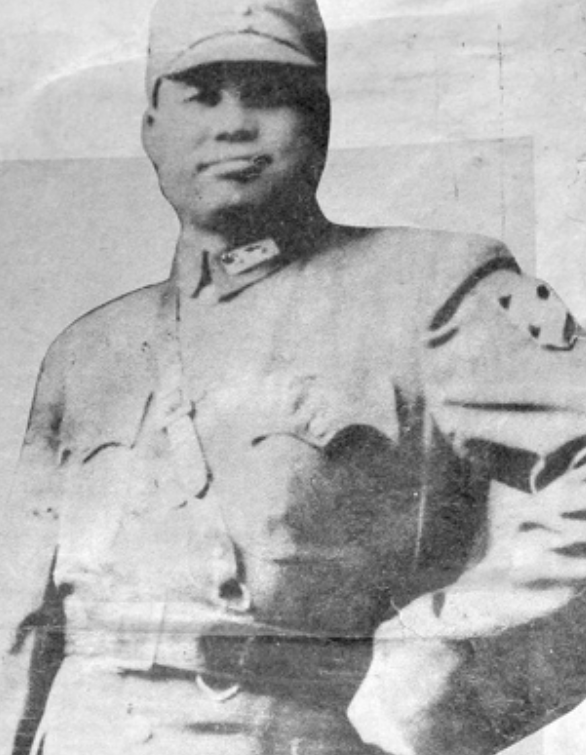 關麟徵宣佈蔣介石決定，會上哭聲一片，杜聿明回憶：我含淚登車