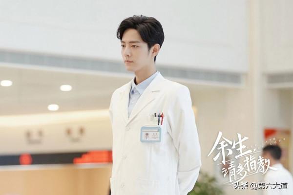 風向變了，《餘生》摘下“爛劇”的標籤，給質疑者上了生動的一課