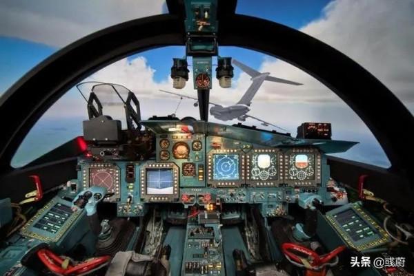 蘇27、蘇30、蘇35我國都有采購，為啥不買對地作戰超強的蘇34？