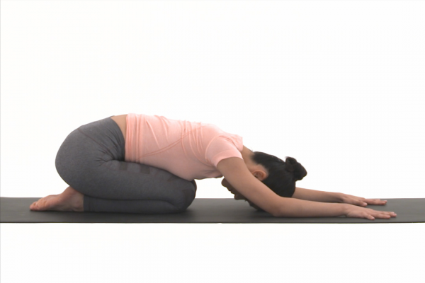 7個可以讓你開啟胸腔，身姿挺拔的瑜伽體式