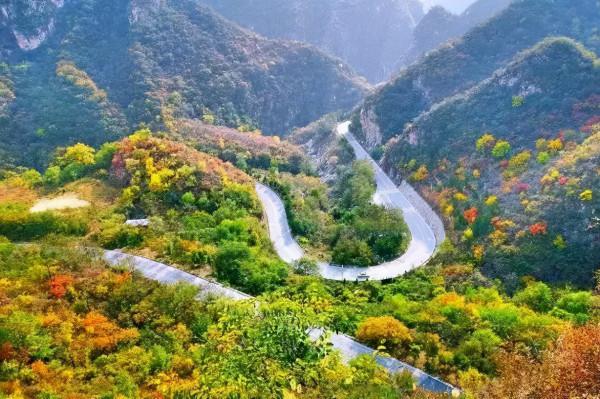 公路之旅！秋意濃，房山紅 | 快來解鎖貫穿美景的靈魂公路