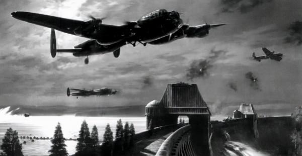 飛行員拼死炸燬大壩,1.3億噸洪水湧向下游,數千人 睡夢中被沖走 飛行員拼死炸燬大壩,1.3億噸洪水湧向下游,數千人 睡夢中被沖走