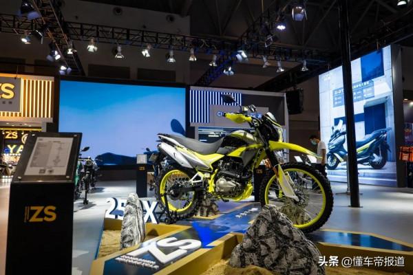 新車｜街車&sol;復古&sol;越野齊上陣 宗申賽科龍攜多款新車亮相重慶摩博會