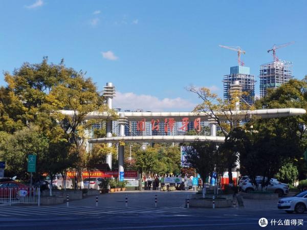 旅行就要邊走邊吃：舌尖上的昆明，盤點我在昆明吃到的各種美食