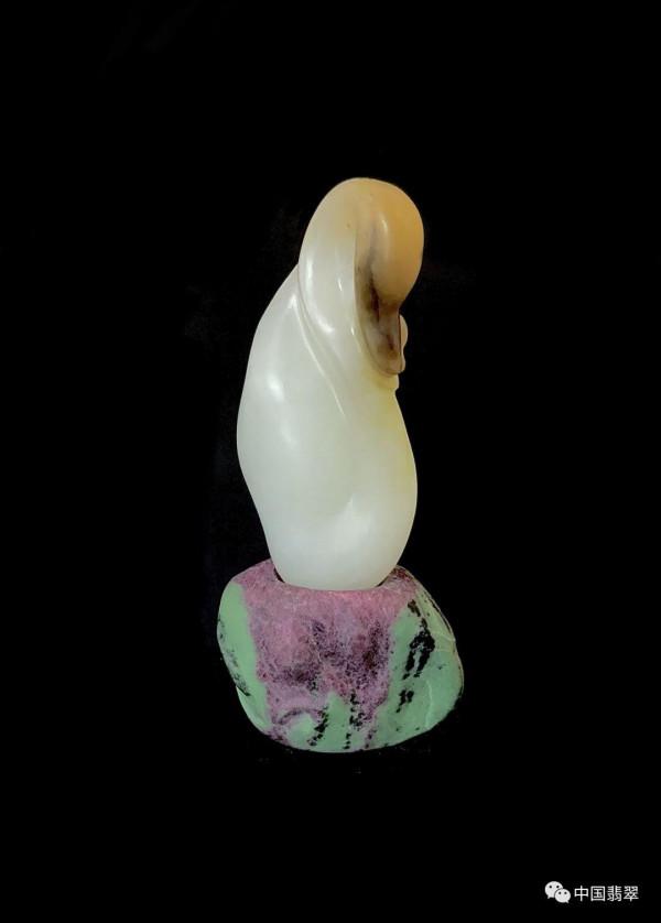 具象在左，抽象在右