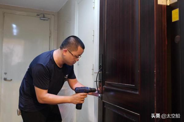 讓科技更好地守護家門,華為智選德施曼智慧門鎖 讓科技更好地守護家門,華為智選德施曼智慧門鎖