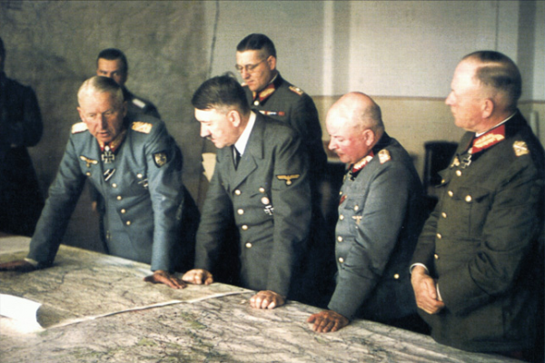 基輔戰役:85萬蘇軍為何會被50萬德軍擊潰?到底是誰的錯? 基輔戰役:85萬蘇軍為何會被50萬德軍擊潰?到底是誰的錯?