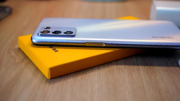 雙11千元機推薦：5款最值得選的手機，統統高配低價