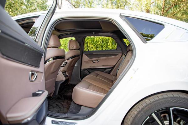 20.98萬起,長近5米,搭載刀片電池最長續航605km,比亞迪漢EV 20.98萬起,長近5米,搭載刀片電池最長續航605km,比亞迪漢EV