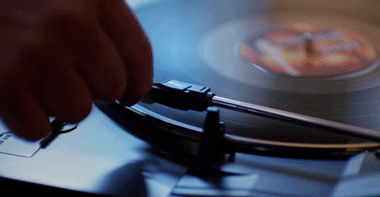 一眼便愛上的復古藍芽音箱,彷彿可以傾聽一個時代的聲音 一眼便愛上的復古藍芽音箱,彷彿可以傾聽一個時代的聲音