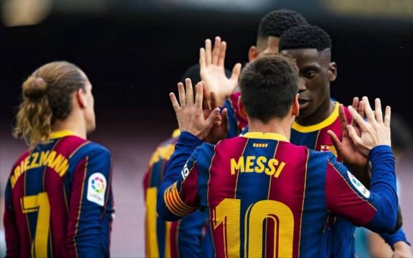 下午17點!巴薩高層做出爭議決定:三大隊長遭重創,球迷罵聲一片 下午17點!巴薩高層做出爭議決定:三大隊長遭重創,球迷罵聲一片