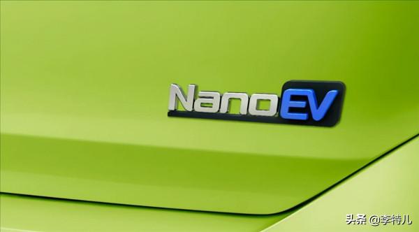 五菱再出新車，2座設計比宏光MINI EV還小一圈，天津車展將亮相