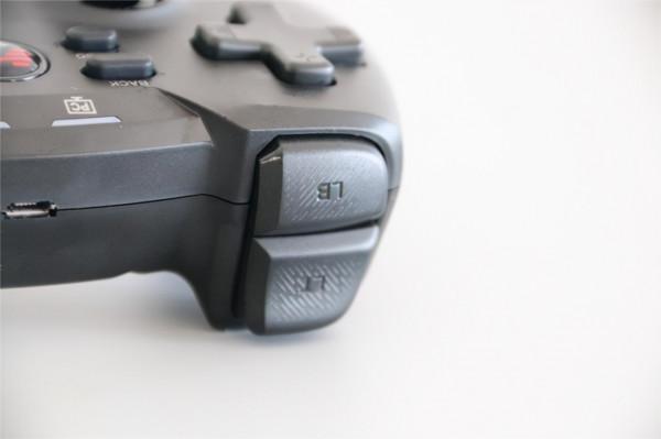 百元級手柄中的超英王者—北通蝙蝠4無線版開箱體驗 百元級手柄中的超英王者—北通蝙蝠4無線版開箱體驗