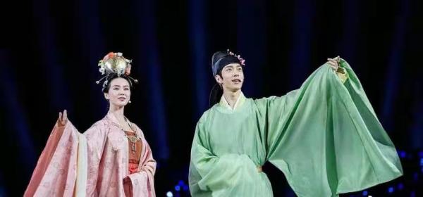 央視中秋晚會節目單出爐,劉詩詩井柏然古裝,5個超女6個港臺藝人 央視中秋晚會節目單出爐,劉詩詩井柏然古裝,5個超女6個港臺藝人