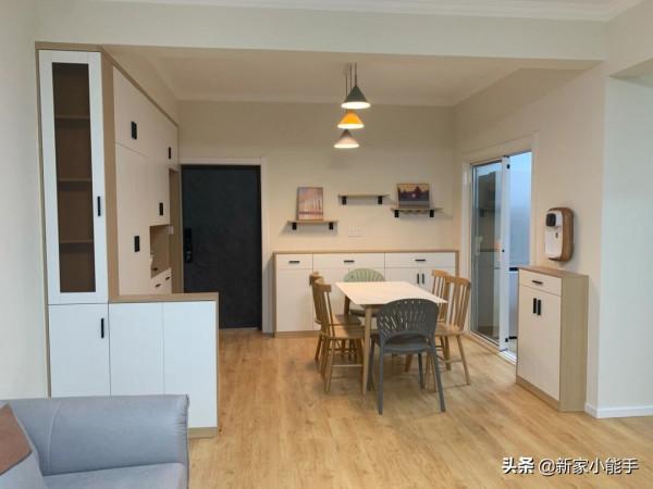 90後第一套房子，堅持不做吊頂不做電視牆，完工後特別滿意