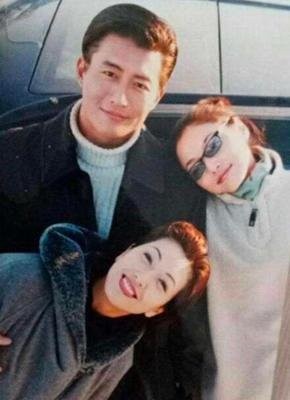 靳東：在父母離異的陰影下長大，離過婚的女人更應該被愛