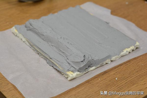 天使蛋糕卷，外皮白如雪，奶油餡口感像冰淇淋，這餡你肯定沒吃過