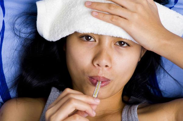 發燒、反覆腹痛腹瀉、血便，可能是直腸炎的症狀，早檢查早發現