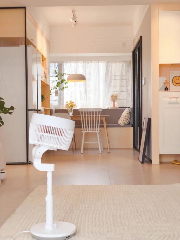 以為只是簡單裝修的家,沒想到成了鄰居眼中的樣板房,紛紛來效仿 以為只是簡單裝修的家,沒想到成了鄰居眼中的樣板房,紛紛來效仿