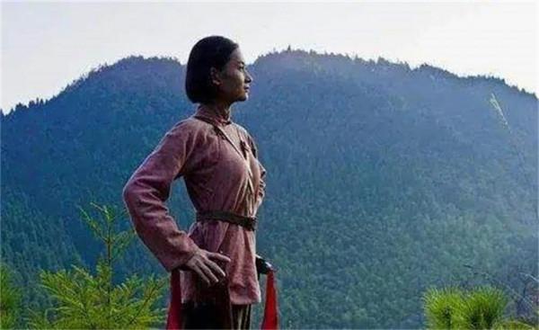 “雙槍女將”賀子珍說自己根本使不了雙槍，那李向陽的故事可信嗎