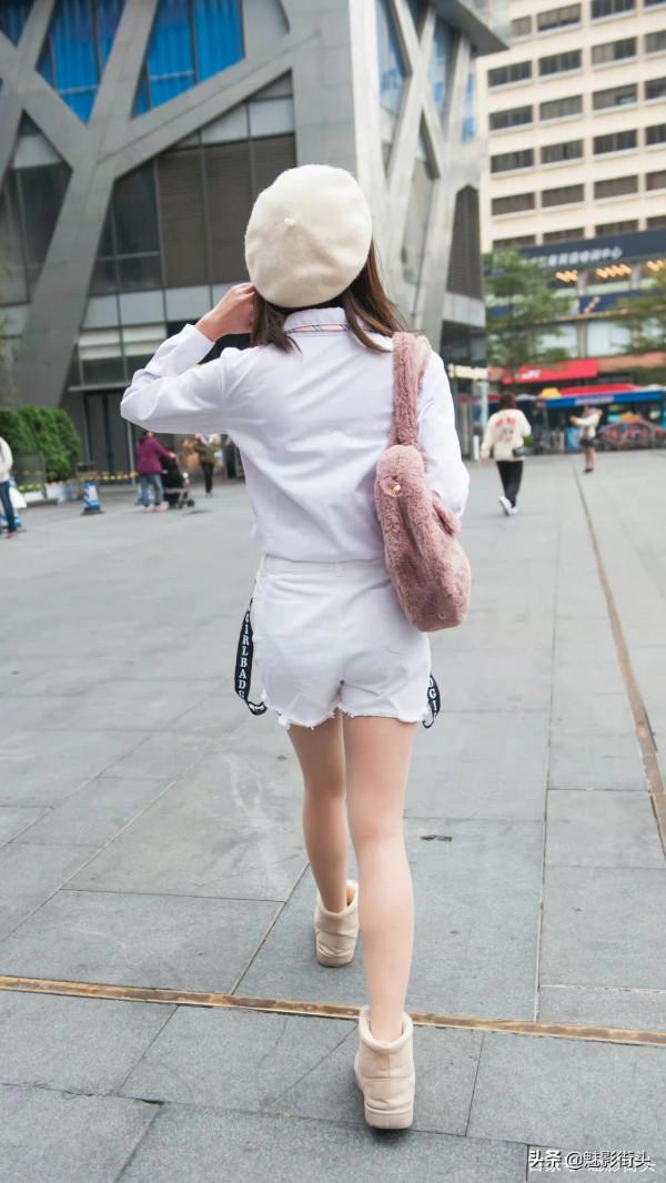 襯衫、短褲是常見的單品，冬天這樣搭配，時髦洋氣充滿青春活力