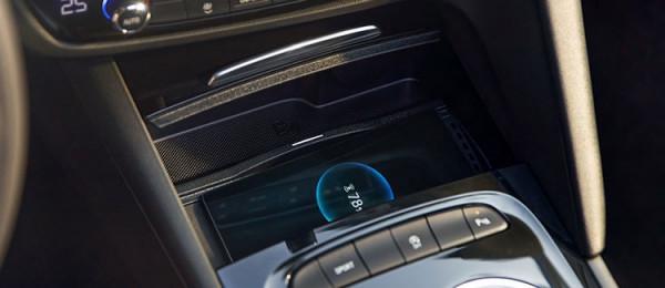 別克22款君威上市，配置升級，起售價19&period;68萬元，你會考慮嗎？