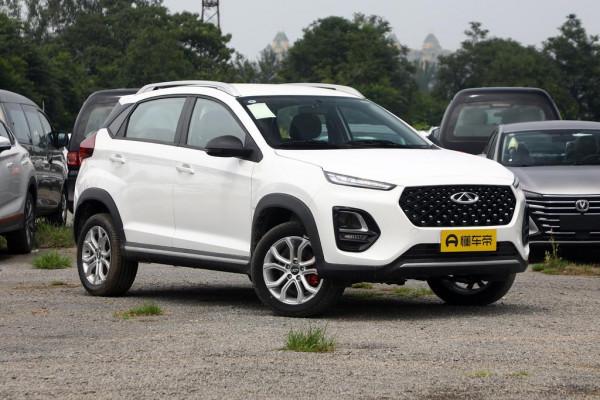 買一臺自動擋的奇瑞瑞虎3x鑽石版選哪個配置價效比高？