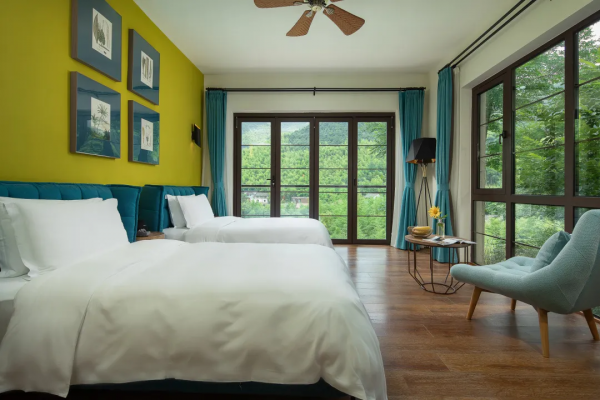 莫干山首家擁有明星代言網紅森林民宿，35米竹林滑梯丨宿裡FUN集