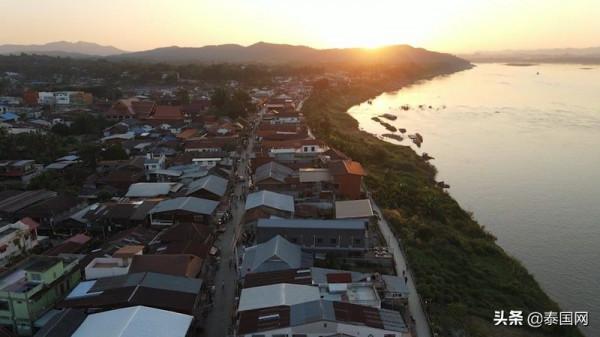 預計11月將有超10萬泰外遊客遊黎府 創收超1億銖