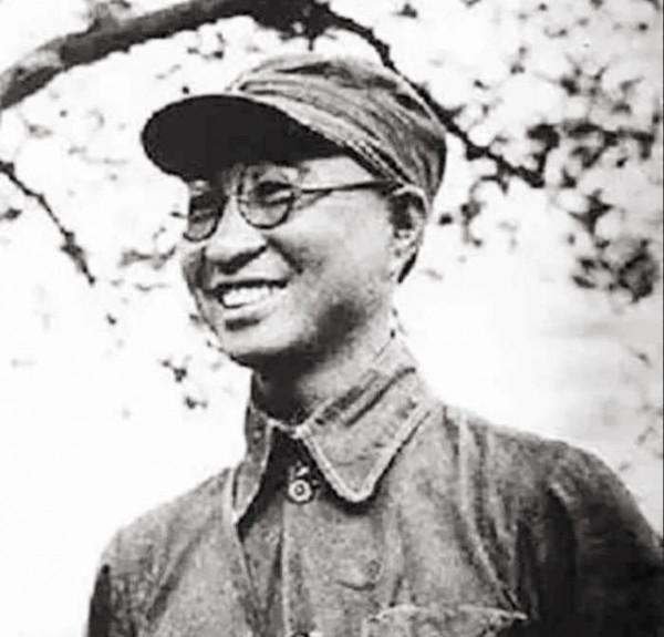 八路軍悲壯的主力團，團長和營長全戰死，副團長成二野頭號虎將