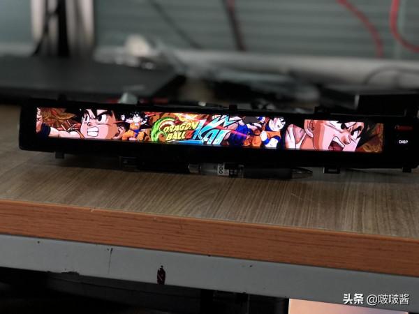 奧迪A4改裝碳纖維內飾+副駕駛液晶+氛圍燈+RS4前包圍