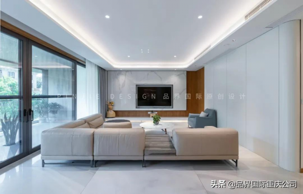 重慶夫妻340㎡新家,全屋做曲型吊頂,鄰居直呼第一次見,羨慕 重慶夫妻340㎡新家,全屋做曲型吊頂,鄰居直呼第一次見,羨慕